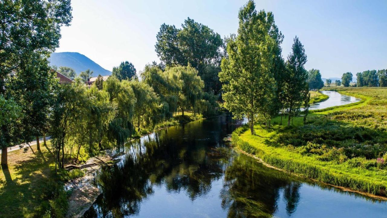 Luxury Apartment Megy Otočac Eksteriør bilde